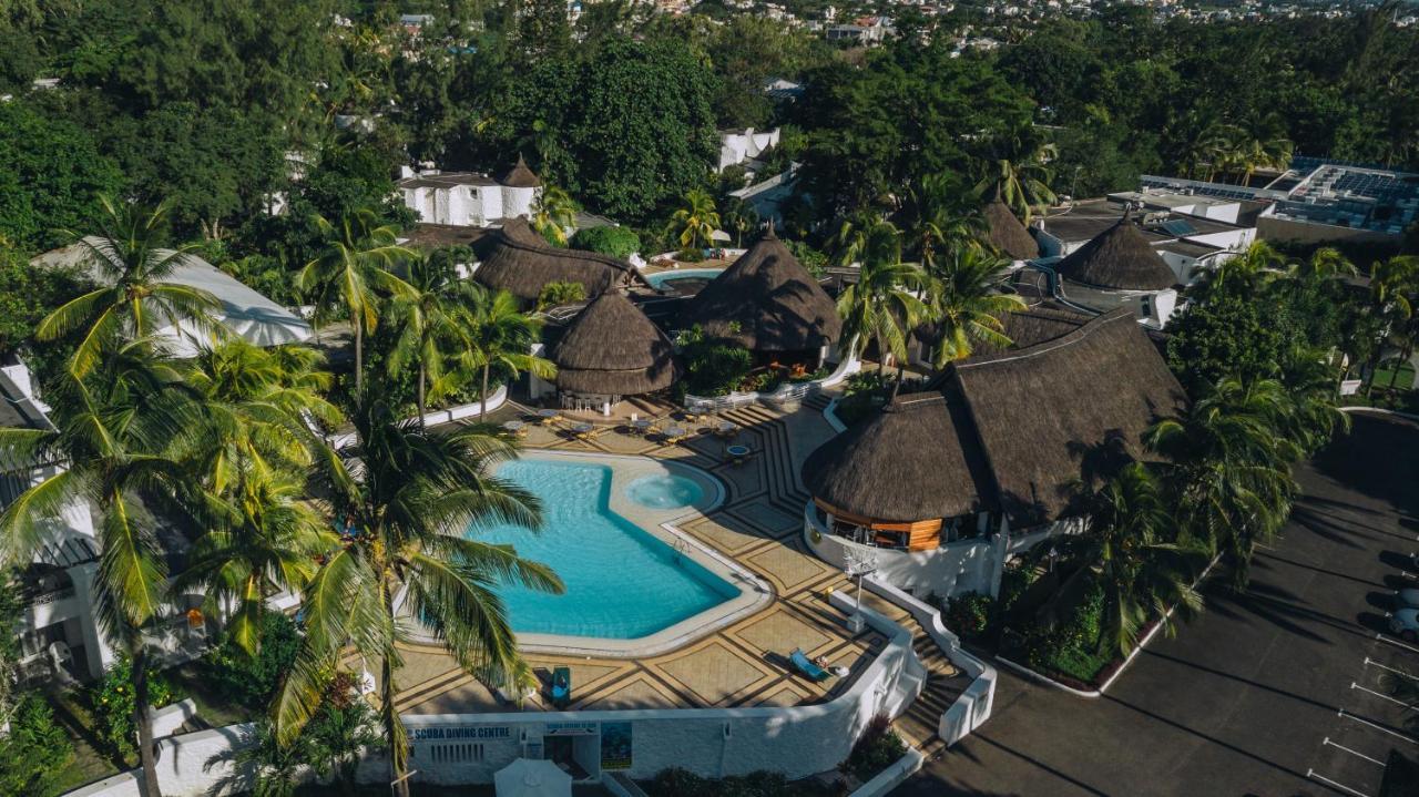 Casuarina Resort And Spa Trou aux Biches Exterior photo